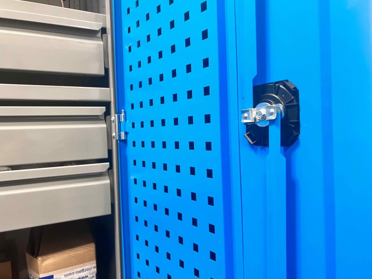 Шкаф инструментальный TNC 180.0 купить в Владимире Шкаф инструментальный TNC 180.0 купить в Владимире