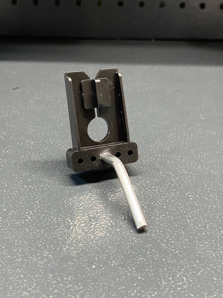 Крючок наклонный 50 мм купить в Владимире Крючок наклонный 50 мм купить в Владимире