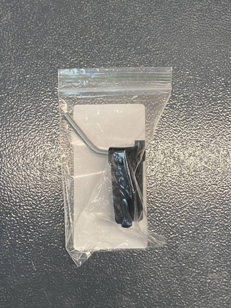 Крючок наклонный 50 мм купить в Владимире Крючок наклонный 50 мм купить в Владимире